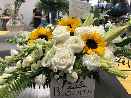 Florist «In Bloom Florist - Heathrow, Florida», reviews and photos, 1210 International Pkwy, Lake Mary, FL 32746, USA