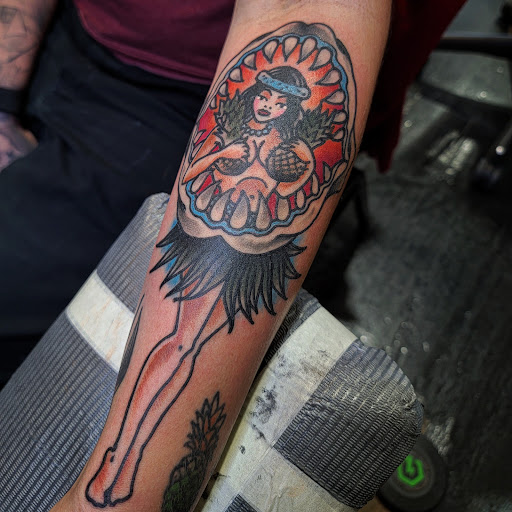 Tattoo Shop «NiteOwl Tattoo Northwest», reviews and photos, 7318 Evergreen Way Suite 104, Everett, WA 98203, USA