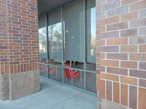 Tire Shop «Discount Tire Store - Glendale, AZ», reviews and photos, 5990 W Behrend Dr, Glendale, AZ 85308, USA