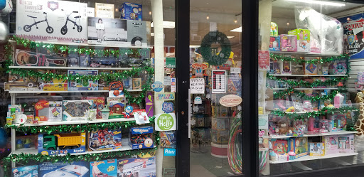 Toy Store «Greenpoint Toy Center», reviews and photos, 738 Manhattan Ave, Brooklyn, NY 11222, USA