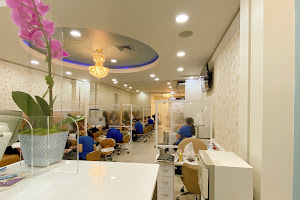 Sapphire Nails & Spa