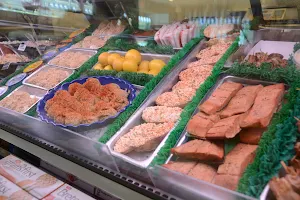 Dixon's Seafood Retail Shoppe image