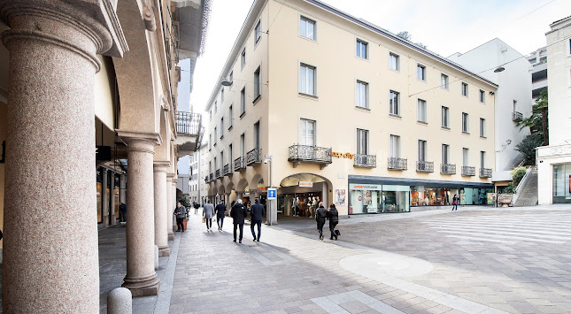 Rezensionen über Coop Supermercato City Lugano Food in Lugano - Geschäft