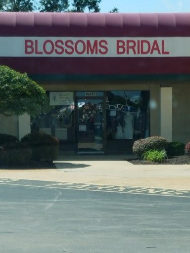 Bridal Shop «Blossoms Bridal», reviews and photos, 15882 Clayton Rd, Ellisville, MO 63011, USA