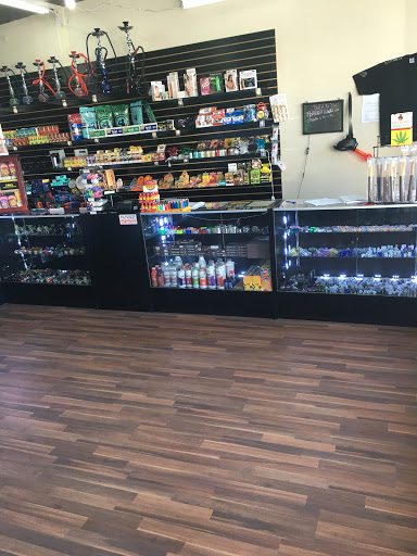 Tobacco Shop «Smoking Box Smoke Shop», reviews and photos, 1008 Alamitos Ave, Long Beach, CA 90813, USA