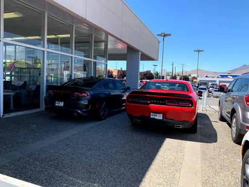 Car Dealer «Town Chrysler Jeep Dodge Ram», reviews and photos, 1001 N Miller St, Wenatchee, WA 98801, USA