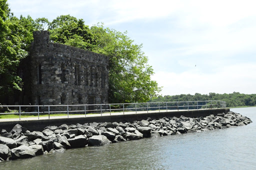 Park «Glen Island Park», reviews and photos, Weyman Ave, New Rochelle, NY 10805, USA