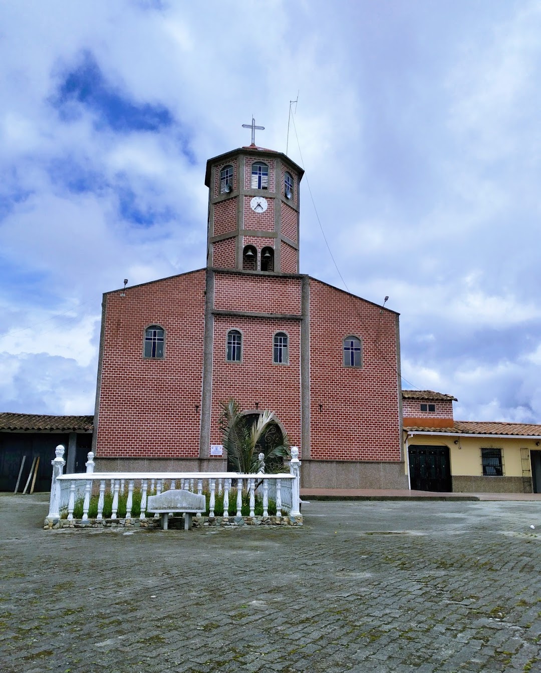 Iglesia Llanos De Cuivá
