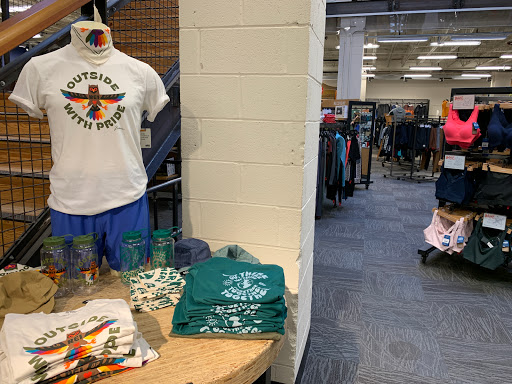 Camping Store «REI», reviews and photos, 8209 Watson St, McLean, VA 22102, USA