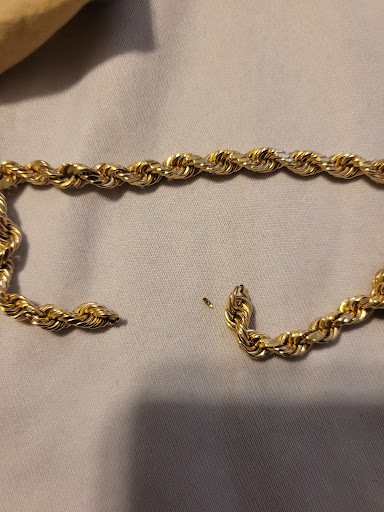 Jewelry Store «Old Mine Jewelers», reviews and photos, 5519 W Loop 1604 N #106, San Antonio, TX 78253, USA