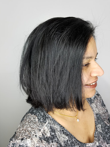 Hair Salon «Vivid Salon & Spa», reviews and photos, 15320 Bagley Rd, Middleburg Heights, OH 44130, USA