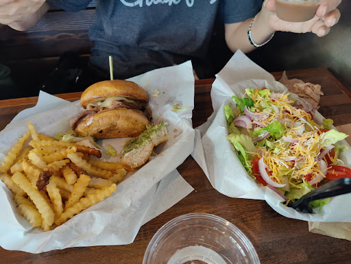 Brooks Burgers Pismo Beach image