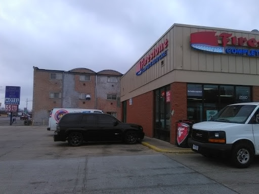 Tire Shop «Firestone Complete Auto Care», reviews and photos, 2550 Mannheim Rd, Franklin Park, IL 60131, USA
