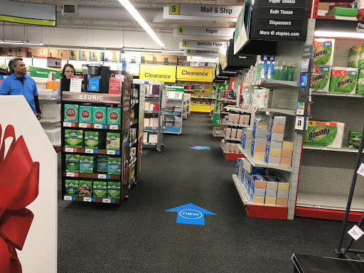 Office Supply Store «Staples», reviews and photos, 350 N Bedford Rd, Mt Kisco, NY 10549, USA