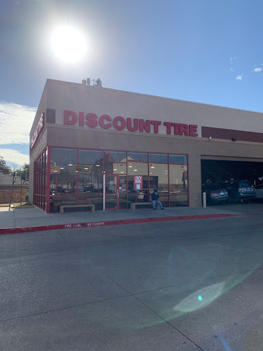 Tire Shop «Discount Tire», reviews and photos, 6616 Northwest Hwy, Dallas, TX 75231, USA