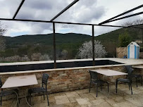 Atmosphère du Restaurant L'Oasis du Petit Galibier à Saint-Zacharie - n°11