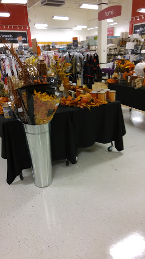 Department Store «T.J. Maxx», reviews and photos, 16920 US-441, Mt Dora, FL 32757, USA