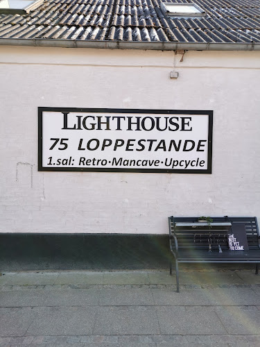 Lighthouse98 - Genbrugsbutik