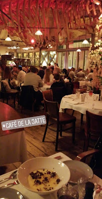 Plats et boissons du Restaurant méditerranéen Café la Jatte à Neuilly-sur-Seine - n°2