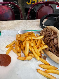 Plats et boissons du Restaurant de döner kebab RESTAURANT HERCULE à Montreuil - n°12