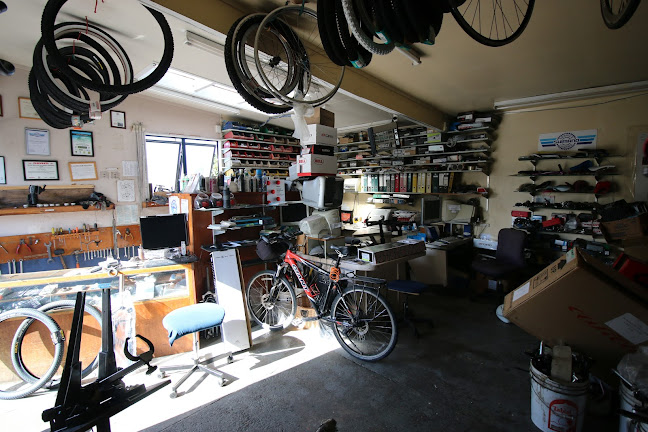 Reviews of Adventure Cycles in Auckland - Bicycle store