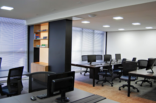 Logo da empresa - Develcode Tecnologia em Sistemas