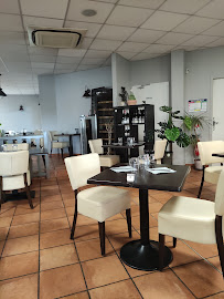 Atmosphère du Restaurant Ô gusto à Castelnau-d'Estrétefonds - n°8