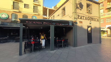 Restaurante de Carnes Hacienda Patagonica - Pl. Cruz Herrera, 2, 11300 La Línea de la Concepción, Cádiz, Spain