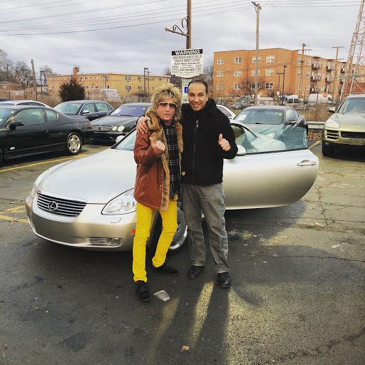 Used Car Dealer «Redefined Auto Sales», reviews and photos, 5050 Dempster St, Skokie, IL 60077, USA