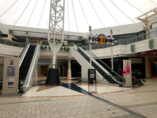 Shopping Mall «Crossroads Mall», reviews and photos, 7400 Dodge St, Omaha, NE 68114, USA