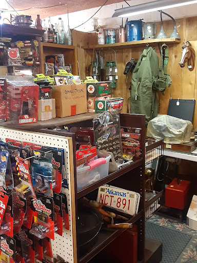 Thrift Store «Little Shop of Hoarders», reviews and photos, 2251 Main St, Springfield, OR 97477, USA