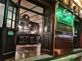Royal London Pub