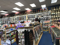 Hair Secret Beauty Supply - Photo 2 - Car repair in Warren, MI, Warren