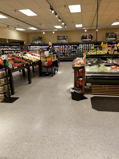 Grocery Store «Fred Meyer», reviews and photos, 650 Q St, Springfield, OR 97477, USA