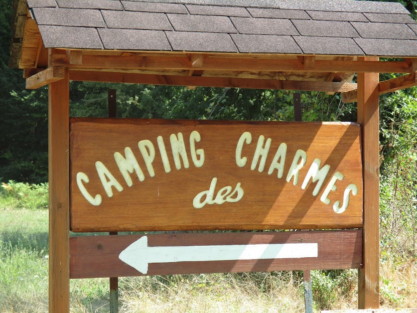 Camping des charmes à Sainte-Mondane