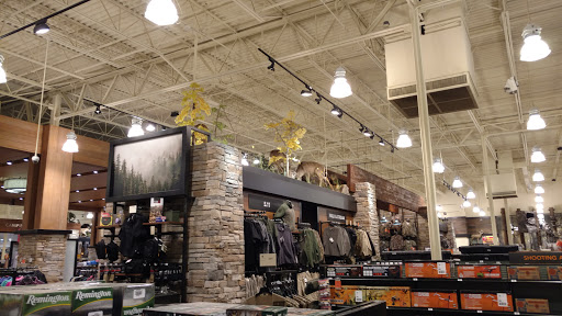 Outdoor Sports Store «Field & Stream», reviews and photos, 2075 Interchange Rd, Erie, PA 16509, USA