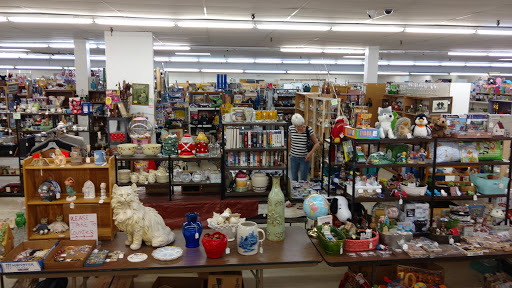 Antique Store «Collectamania», reviews and photos, 3200 Delaware Ave, Des Moines, IA 50313, USA