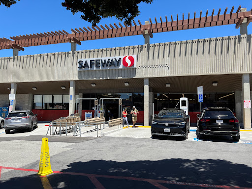 Grocery Store «Safeway», reviews and photos, 2350 Noriega St, San Francisco, CA 94122, USA