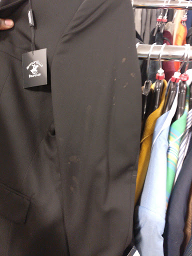 Clothing Store «K&G Fashion Superstore», reviews and photos, 4625 S Cooper St, Arlington, TX 76017, USA