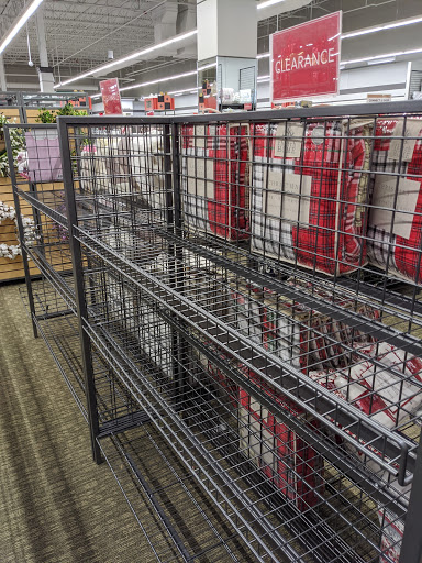 Department Store «Stein Mart», reviews and photos, 1122 S Rochester Rd, Rochester Hills, MI 48307, USA