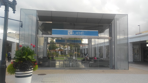 Shopping Mall «Westfield Old Orchard», reviews and photos, 4905 Old Orchard Shopping Center, Skokie, IL 60077, USA