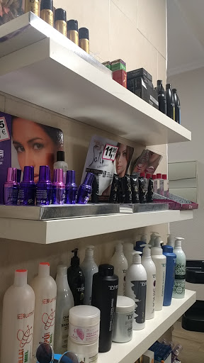 Peluquería TRENA, AMPARO RUIZ en Godelleta, Valencia