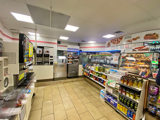 Convenience Store «7-Eleven», reviews and photos, 8813 4th Ave, Brooklyn, NY 11209, USA
