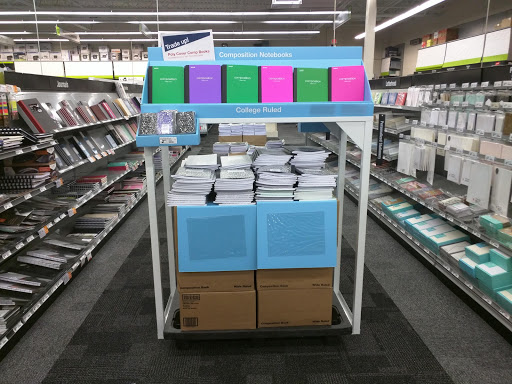 Office Supply Store «Staples», reviews and photos, 7910 Gall Blvd, Zephyrhills, FL 33541, USA