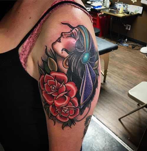 Tattoo Shop «Blu Gorilla Tattoo», reviews and photos, 1409 King St, Charleston, SC 29403, USA