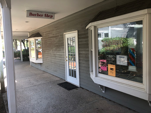 Barber Shop «Good Grounds Barber Shop», reviews and photos, 103 W Montauk Hwy #5, Hampton Bays, NY 11946, USA