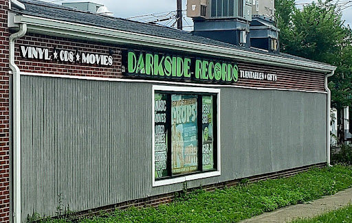 Darkside Records, 611 Dutchess Turnpike, Arlington, NY 12603, USA, 