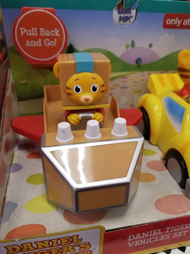 Department Store «Target», reviews and photos, 2421 Cranberry Hwy #110, Wareham, MA 02571, USA