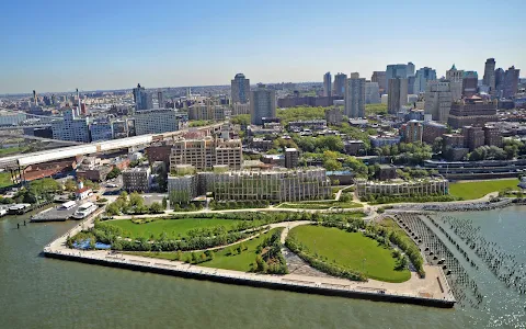 1 Hotel Brooklyn Bridge image