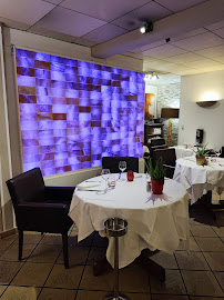 Atmosphère du Restaurant français Restaurant le Bois doré à Valbonne - n°14
